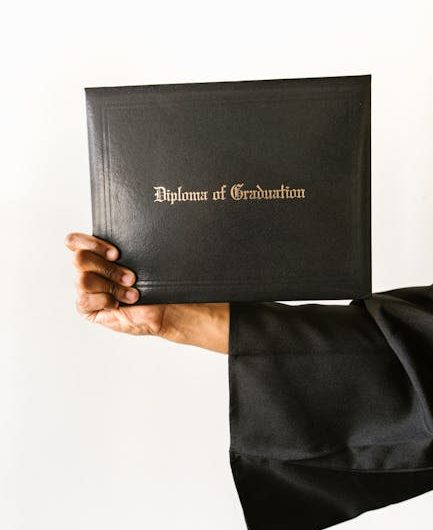 Купить диплом москва с занесением в реестр